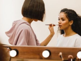How to look pretty to others
